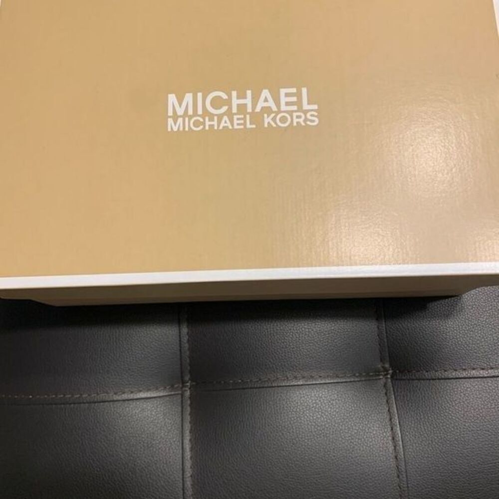 Michael Kors Slade Sneakers size 8.5 - Picture 5 of 5
